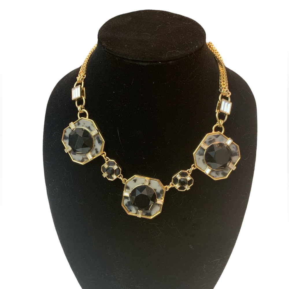 Ann Taylor, 18” necklace